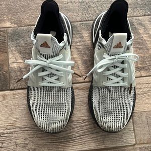 Women’s Adidas Ultra Boost 19 Sneaker